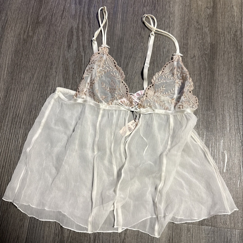 Victoria's Secret Sheer Lace Baby Doll Cami Sexy Top Coquette Lingerie M